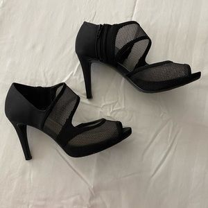 Impo black mesh heels